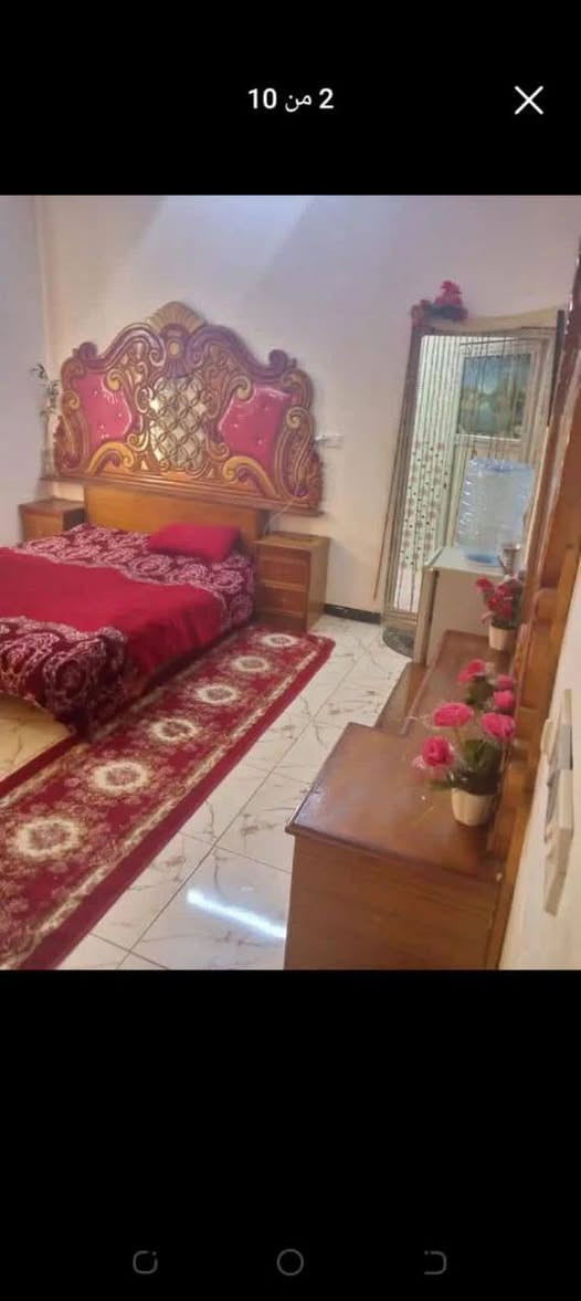 متوفر نص دونم سند 25طابو زراعي مبني بي بيت طابق واحد مساحته 210متر زاد مسبح وحديقه ومحميه مكان سلاميات قرب سيطره ابو ريشه اتصل ***********
