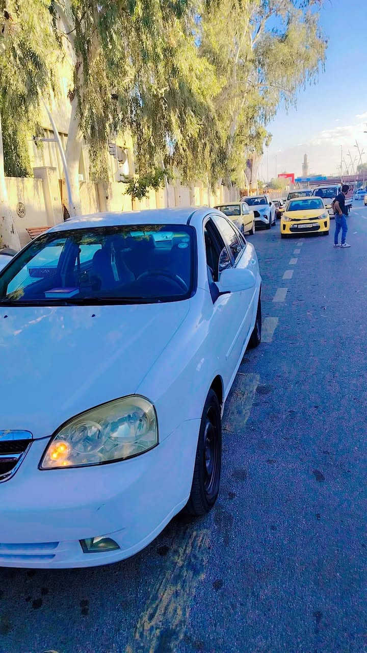 السلام عليكم
اوبترا 

موديل 2010 👋
رقم اربيل
 كاربون بانزين ⛽ شرط التحويل 🚦 فقط 
محرك 16 محرك وكير شرط 👋 
تبريد ثلج 🥶 مكيف الهواء 
 👋 
📢 #السياره بدون ظرر فقط بدون صبغ ولا معجون بي شوي تقليم 
🛑#السعر 86$💸 وبيها مجال 
#العنوان رشيديه 
رقم *********** واتساب
