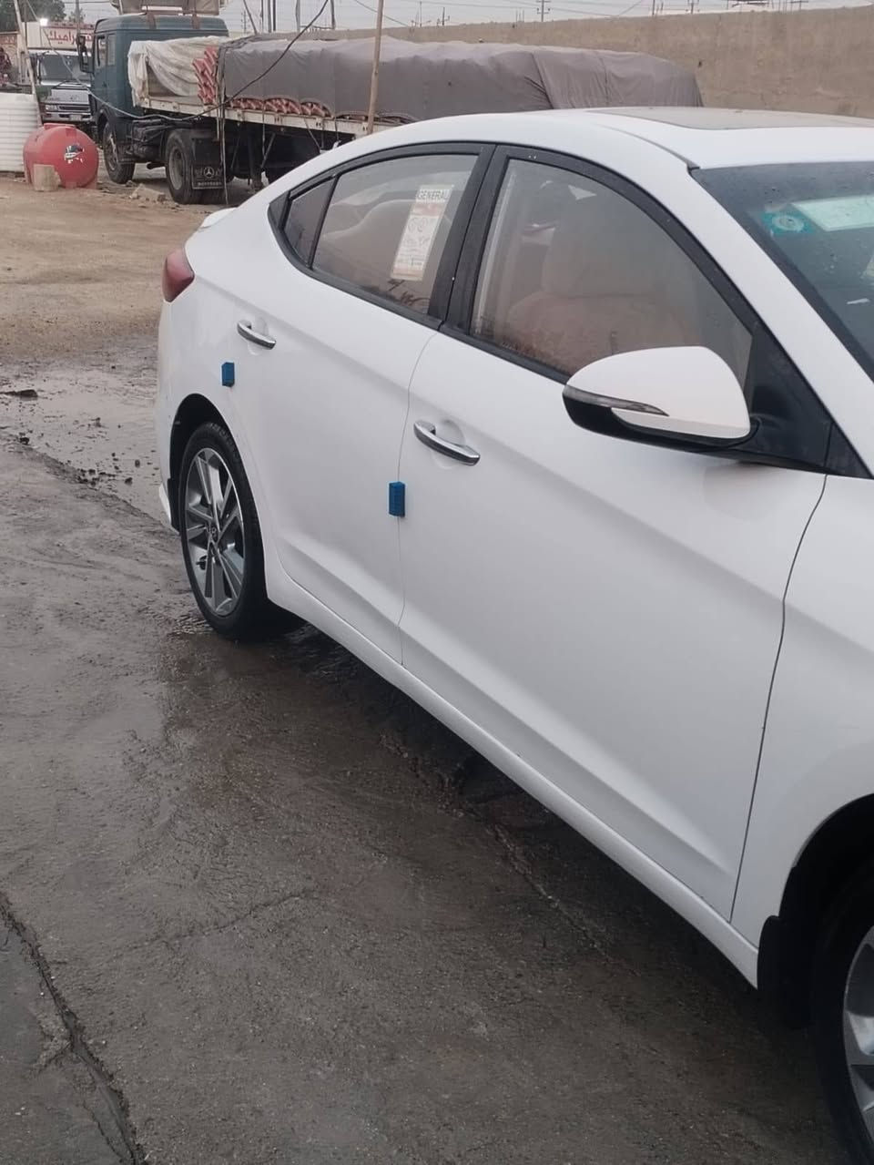 السلام عليكم
النترا موديل 2018 خليجي محرك 2000 دوش 
مري شفط حساس إمامي خلفي شاشة كامرة مواصفاتها معروفه السياره بالصور 
السياره بدون تبديل او فتح رش فقط 
بيها رش بالباب الخالفي جهت الايمن وبارد بالجاملغ الخلفي قليل كلش ما بين 
مكانها السماوة الرميثة مركز المدينة 
للاستفسار على هذا الرقم
 *********** 
***********
