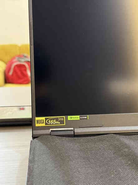 للــبــيــع – Acer Predator Helios Neo 16 🔥
وحش الألعاب والمونتاج… أداء يفوق التوقعات ⚡🎮

استعمال قليل جداً اخذته ومستخدمته بحالة الوكاله ضمان من باب البيت وتفحص وين ميعجبك

⸻

⚙️ المواصفات الأساسية

 • 💠 Intel Core i9-14900HX

 • 💠 NVIDIA RTX 4060 – 8GB GDDR6

 • 💠 RAM 16GB DDR5 (قابل للزيادة)

 • 💠 1TB NVMe SSD

 شاشة  عاليه الوضوح 

.💠 16” WQXGA – IPS – 165Hz – sRGB 100٪؜

⸻

🔥 الأداء والتبريد

 • نظام تبريد Predator AeroBlade

 • وضع Turbo لرفع الأداء لأقصى مستوى

 • ثبات عالي مع الألعاب الثقيلة والبرامج الضخمة

⸻

🎧 الصوت والميزات

 • DTS:X Ultra صوت محيطي قوي

 • كاميرا HD + مايك مانع للضوضاء

 • كيبورد RGB 4 مناطق

 • برنامج Predator Sense للتحكم بالتبريد والأداء

⸻

🔌 المنافذ والاتصال

 • HDMI 2.1

 • USB-C (يدعم DisplayPort)

 • منافذ USB-A متعددة

 • LAN 2.5G

 • Wi-Fi 6 / 6E + Bluetooth 5.2

 • قارئ MicroSD (حسب الإصدار)

⸻

🔋 البطارية والشحن

 • بطارية 90Wh

 • شاحن قوي 330W

⸻

💼 الحالة: نظيف جداً / استعمال جداً قليل

📍 الموقع: (بغداد الشعب او صليخ)

💸 السعر: (1650)

***********
