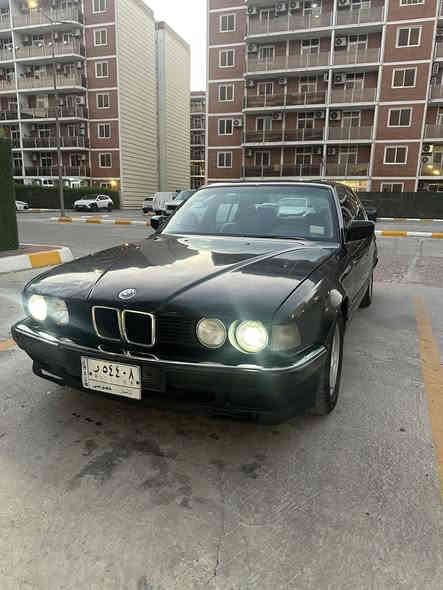 سلام عليكم BMW  موديل 1991 رقم انبار مال تعمير السعر 35 مكاني بغداد حي العدل ***********
