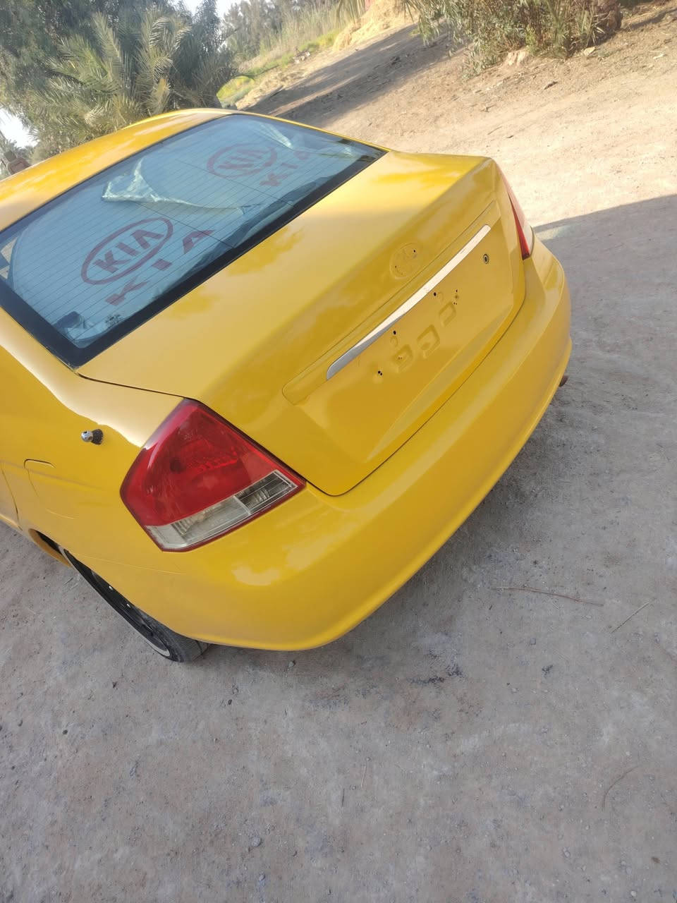 سلام عليكم سبكترا  2009جاهزه علئ اخر حبايه حداديه مشط جديد مكينه كير تبريد كفاله سنويه 2027مصفره هيئه وغرامت حادث بنيد مبدل فقط ستوه مصبوغه فرن سعر 75وبيه مجال بيع او مروس
***********
