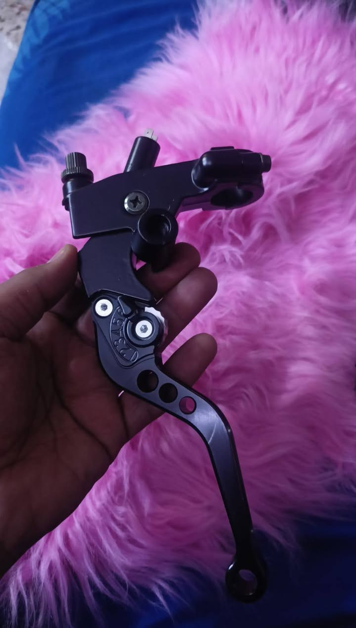 السلام عليكم متوفر قطع دراجه ناريه بسعر 25 ألف


**إذا كنت صاحب هذا الإعلان وتريد حذفه لأي سبب، رجاءا أرسل رسالة إلى الدعم الفني**