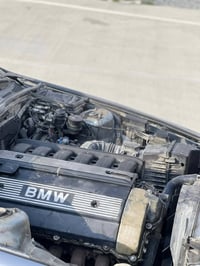 بي ام ٥٢٥ • اوتوماتيك • ١٩٩٢