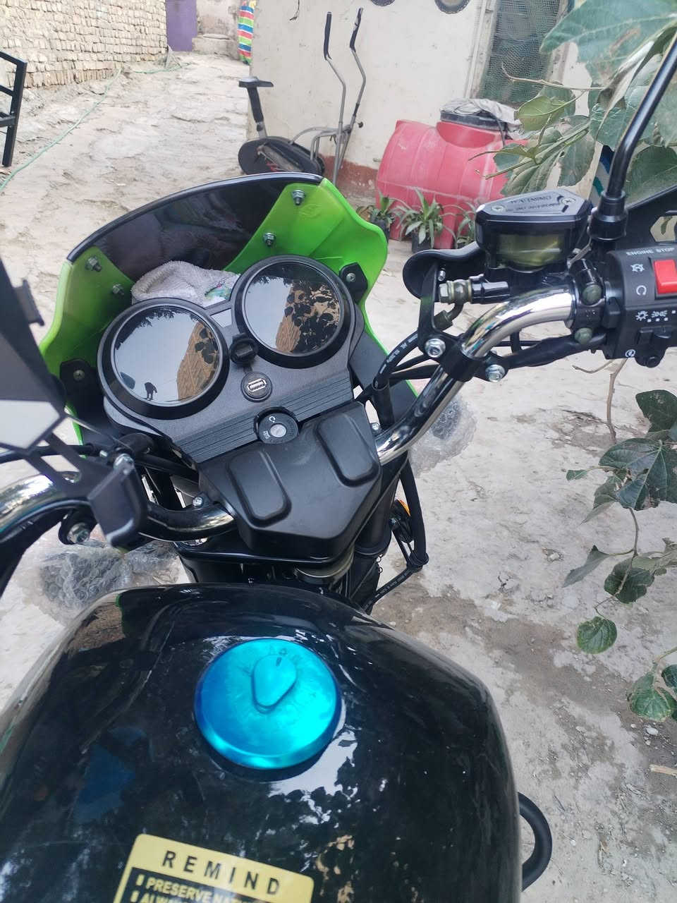 دراجه دايوان جبلي للبيع ماصارله سبوع من مشتريها رقمها رابيل شراي خاص ***********
