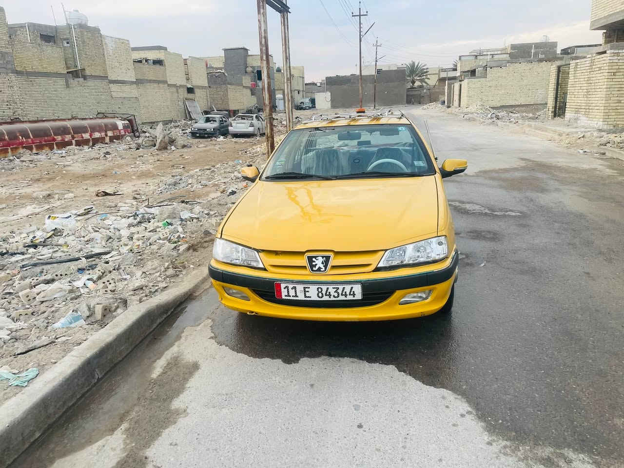 السلام عليكم بارص١٣ كير مكيه جدد تبريد منضومه باتري جديد راديتر جدد بيه قماره وصندوك وبنيد صبغ اثر بطش سياره بسمي تحويل ثاني يوم ٣٣بيهه مجال  سياره عوزهه ترتيب شويه عنوان بغداد سبع قصور ***********
