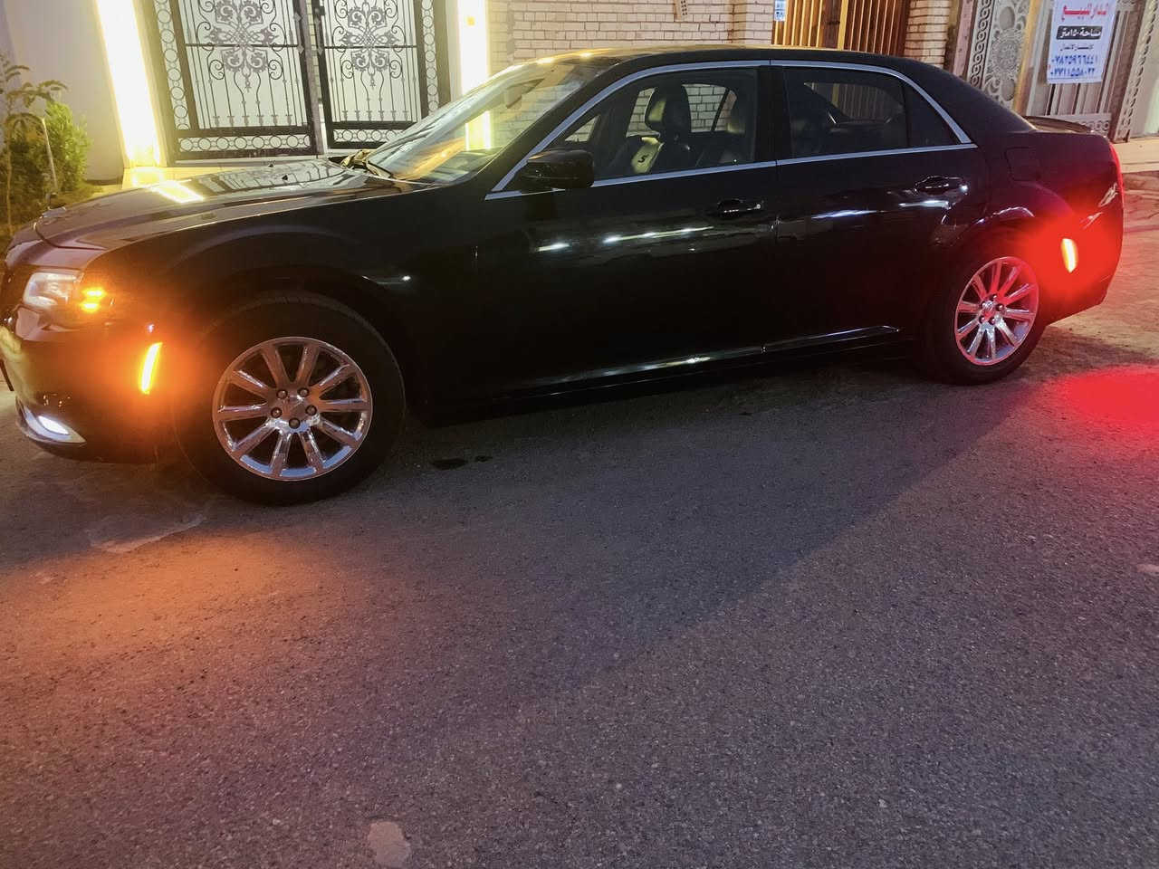 يا الله
الهم صلي على محمد وال محمد 
اوباما موديل ٢٠١٤ s اصل  محرك ٣٦٠٠ 

محدثة موديل 2020
ماشية 182 m

تويل رقم بغداد بأسمي هزة وسنوية جديدة 
موصفات ال S  معروفة 
بدون فتحة 
شفتات ستيرن 
السيارة كامل من كلشي من فضل الله 

حادث السيارة موضوح بالصور مع تقرير كارفاكس امريكا 
 ربع جاملغ خلفي + تكمة جهة السايق بدون ايرباك 
وبيهه بارد مكانات شي قليل 

السعر ١٦٠ وبيهه مجال قليل 

للاستفسار الاتصال 
***********
