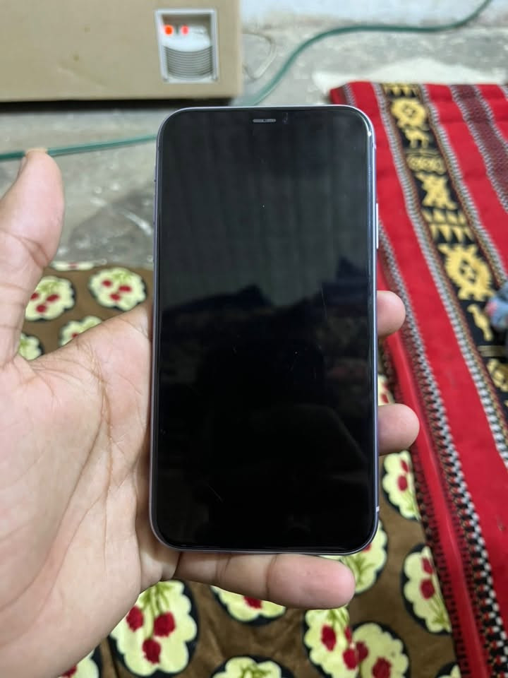 ايفون 11 نضيف للمرواس نزل شعندك جهاز بلادي ونضيف حيل شنو عندك مراوس نزل 
*********** تواصل وتساب
