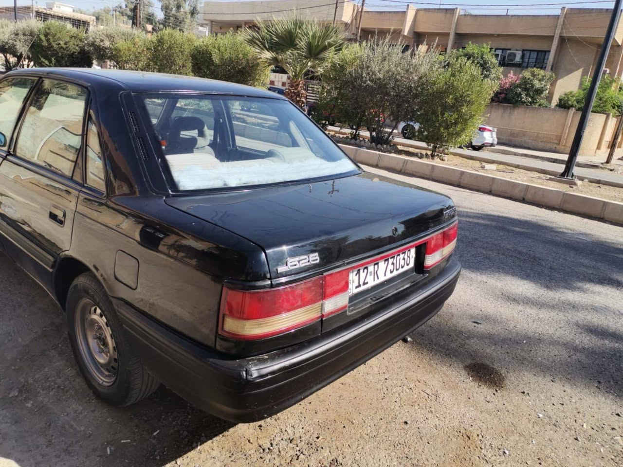 السلام عليكم 
مازدة 626
صندوق 
سنوية جديدة ورقم انكليزي 
كابون بأنزين بيها 
كير اوتماتيك جامات كهرب 
مكينة 12 بخ 
صبغ عام 
السعر 38 وبيها مجال بصيط 
العنوان موصل حي العربي 
***********
***********
