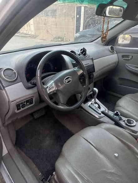 اسلام عليكم 
BYD   G3 2013 

كير اوتو اشاير ترحيبيه واشاير بالمري بصمه وشاشه وحساسات  وفتحه بالسقف

تبريد تدفئه شغالات وتبريدها حلو منضومه راديتر جديده كير ومكينه خير من الله 

سياره جاهزه 

سياره رقمه ديالى بسمي مشروع وطني 

سياره جديده بس بيه طخه من وره سياره بلاد مابيه نقطة صبغ او معجون 

سعره 56 بيه مجال قليل 

***********
