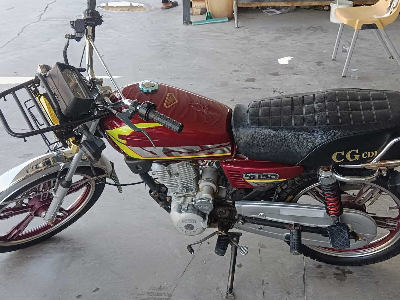 سلام عليكم دراجه للبيع موديل 21ما بيه اوراق مبدل كلچات سعر550وبي مجال مو شراي لي يعلق مكاني الرمادي حصيبه متواجد خاص


**إذا كنت صاحب هذا الإعلان وتريد حذفه لأي سبب، رجاءا أرسل رسالة إلى الدعم الفني**
