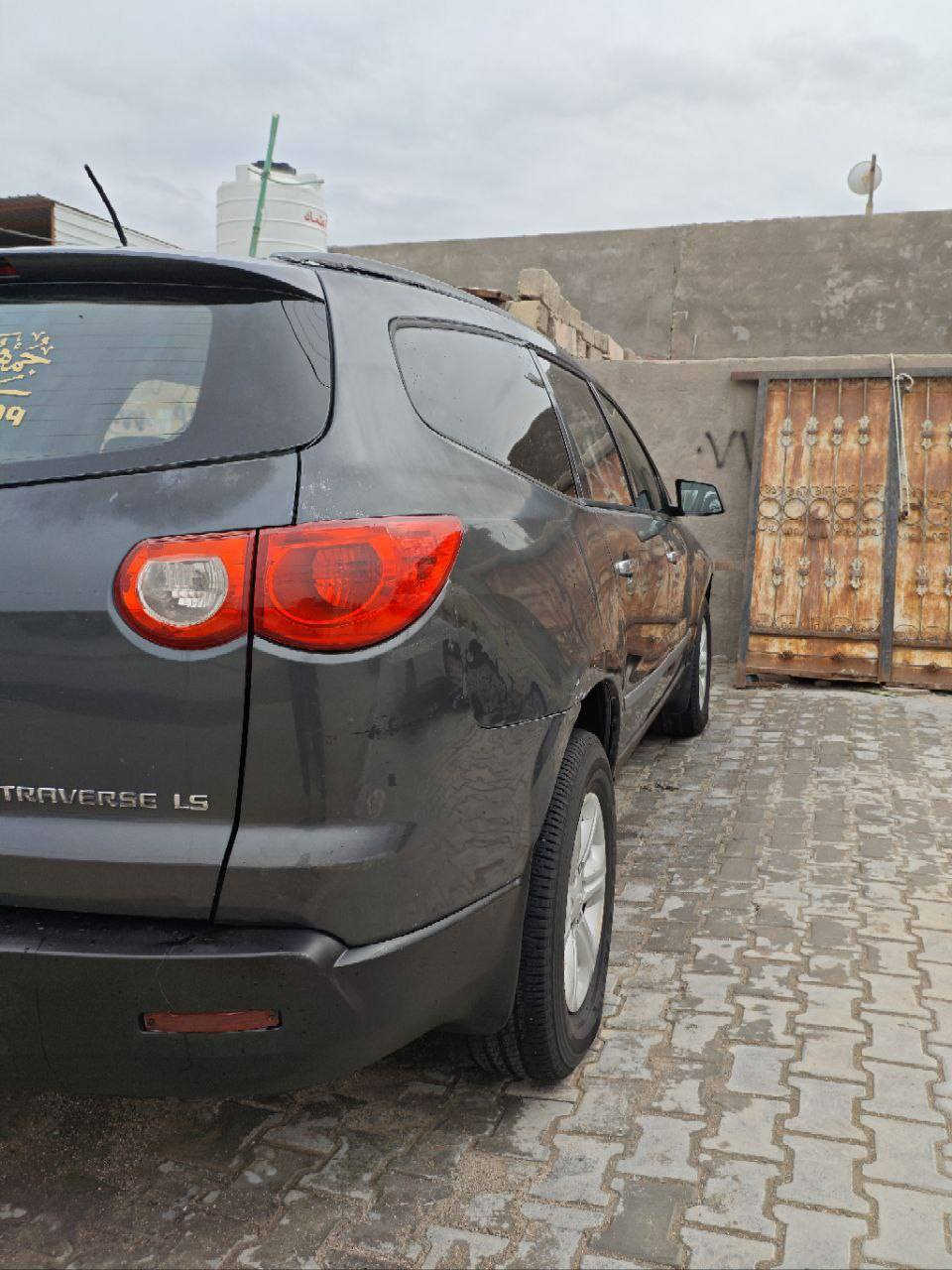 للبيع شفرليت ترافرس موديل 9 رقم بصرة تحويل ثاني يوم اكفل شواصي ولغود وتكم والعيب شرعي بيها ضربة بعدها ما مصلحة. محرك جديد كير بلاد السعر 82 وبيها مجال . للاستفسار ***********
