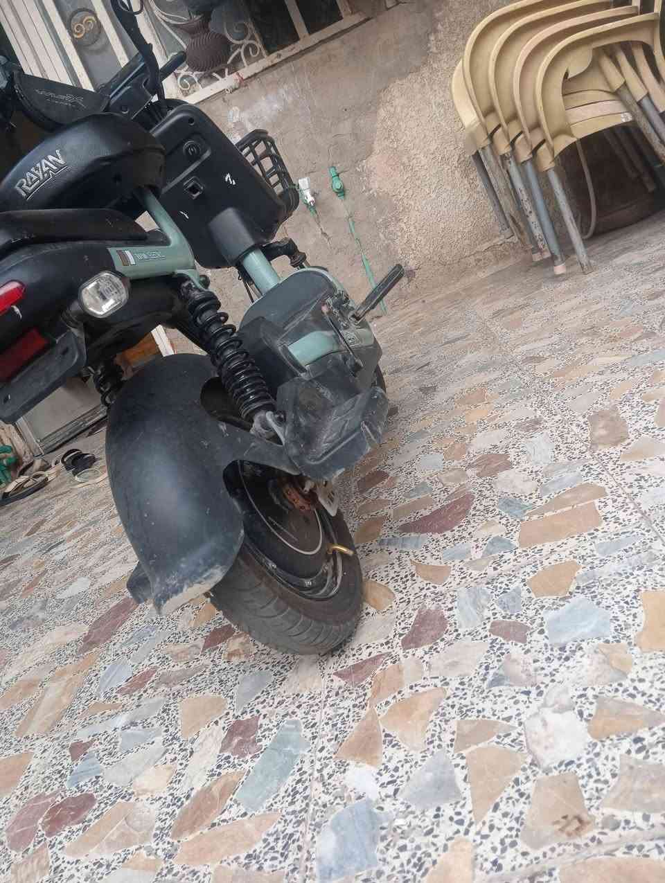 دراجه شحن للبيع حجم 14 شركة الريان دراجه كامله ما بيها نقص سرعه40 اشاير شغاله بريكات شغاله هورن شغال شاشه شغاله ضوه شغال كلشي بيها شغال تايرات جديده دراجه نضيفه و مرتبه
(سعر 250)و بيها مجال للطيبين رقمي ***********
دراجه شحن للبيع حجم 14 شركة الريان دراجه كامله ما بيها نقص سرعه40 اشاير شغاله بريكات شغاله هورن شغال شاشه شغاله ضوه شغال كلشي بيها شغال تايرات جديده دراجه نضيفه و مرتبه
