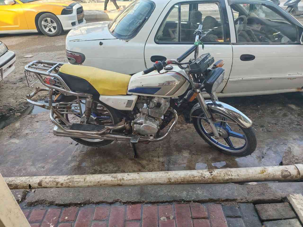 دراجه بارت شغاله سلف هندر مديله 19دراجه جاهزه مجهزه سعره 450وبيه مجال مكاني رفاعي ***********
