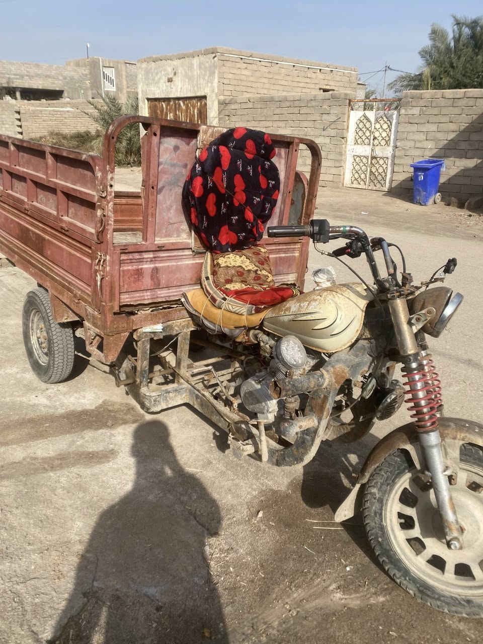 700 وبها مجال شراها يجي خاص رقم أسود***********
