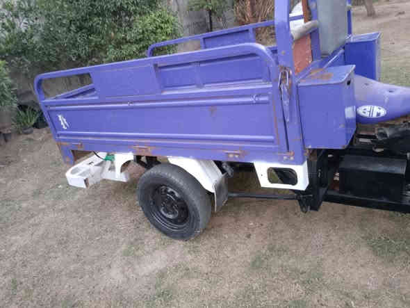 سلام عليكم ستوتة جمرة كاملة من كلشي موديل (20)جاهزة كبل لشااارع كهربايات شغاااله اوراق كاملة نكرة سلف تاير سايبه مكفولة كفاله عااامة العنوان بغداد مدائن سلمان باك  أسعر {مليون 500)اشراي بي خير اويدلل استفسار عرقم لو عل صفحة (***********)استفسار عرقم ستوتة مال بيت
