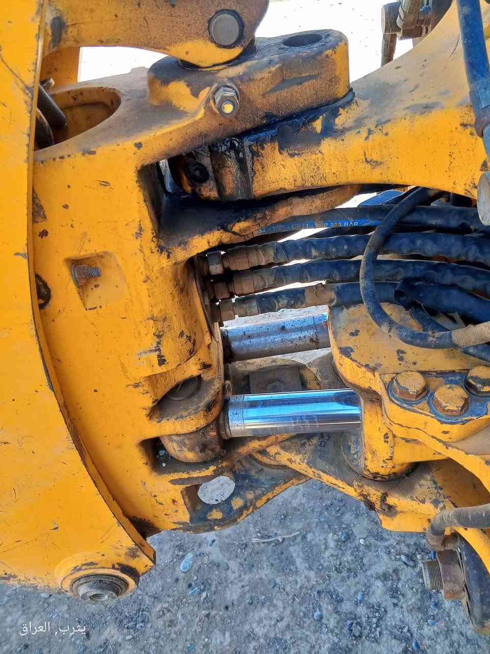 سلام وعليكم 
حفاره جي سي بي موديل 2007

رقم بصره بسمي 

فول مواصفات نقص تايرات 

للبيع ***********

ترهم مراوس بسياره حسب القناعه
