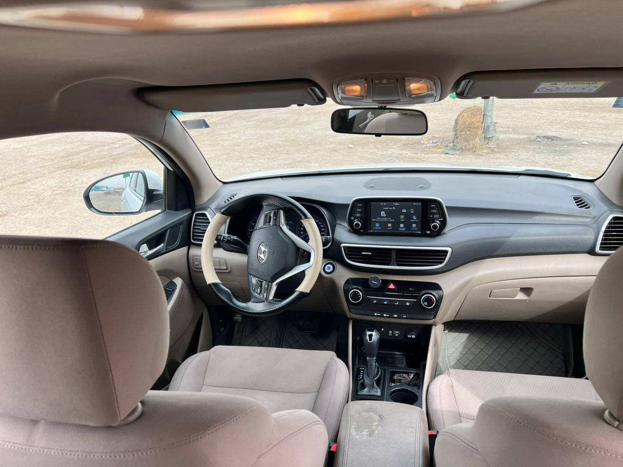 السلام عليكم توسان ٢٠١٩ خليجي بسمي تحويل سنويه ل٢٩ رقم بقداد مكاني بابل ***********   *********** سعر ١٧٥ وبيه مجال سونار موجود
