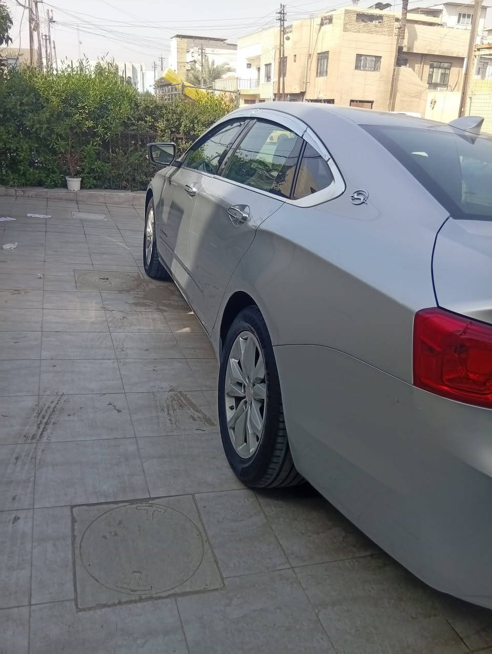 السلام وعليكم/امبالا 2020 LT شاشه قاصه داخل جديد جدا والسياره احله من الصور عليهه ادامه كامله من الدعاميه لدعاميه تخم تاير جديد حادثهه دعاميه اماميه وبيهه 3 قطع بخ من امريكا بشرط بخ امريكا  سياره مناقصهه اي شي خير من الله 
السعر 140$ وبيهه مجال شي بسيط جدا 
***********
