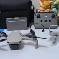 ، درون dji Mini 2 SE Combo ، جديده غير مستخدمه نسخة الكومبو حالياً جاي...
