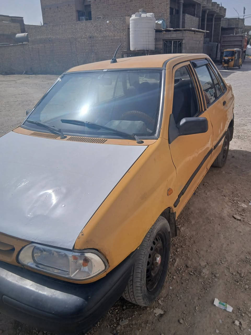 السلام عليكم سايبا موديل 2011 محركه يرادله الستيك ولف وكير الرابع يفلت والتبريد ما يشتغل وباقي السياره خير من الله مداور ثاني يوم مصفره هيئه وغرامات السعر 18 ورقه وبيها مجال بسيط التصال ***********
