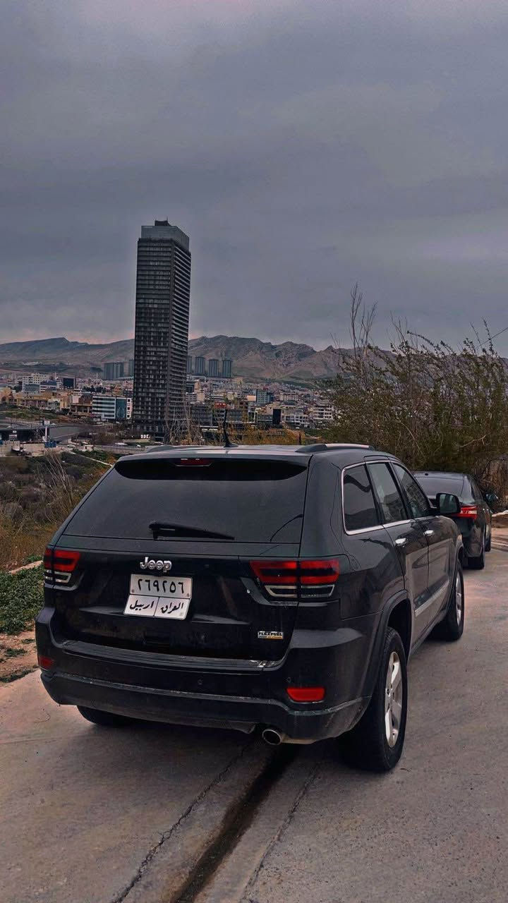 جيب ٢٠١٣ فول فول بانوراما كشن جلد بصمه شغال 
١ قطعه صبخ ٢٥ ورقه غرامات ينزل من سعر سعر١٦٢ورقه *********** مكان دهوك دهوك, العراق
