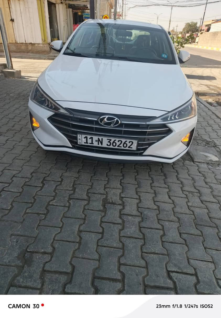 السلام عليكم
سيارة النترا موديل 19 رقم بغداد 
ماشية 30 الف كم 
مكان السيارة في كربلاء
صور السيارة مرفق معها السونار
للاتصال: ***********
ملاحظة: الرقم يحتوي على واتساب
