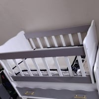 سرير اطفال • دوشك طبي • مستعجل