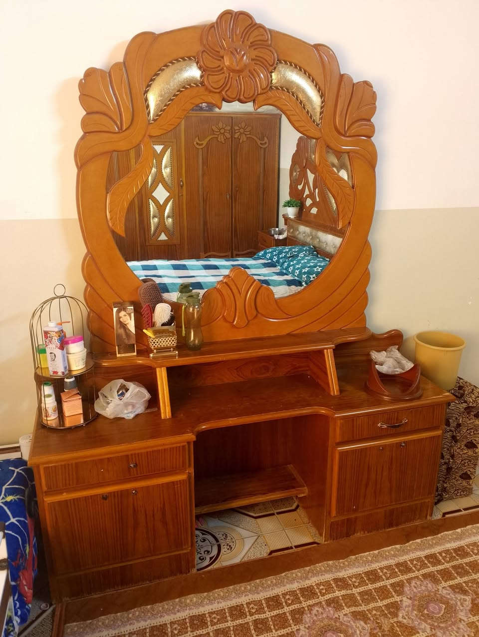 للبيع غرفة نوم ***********))***********
