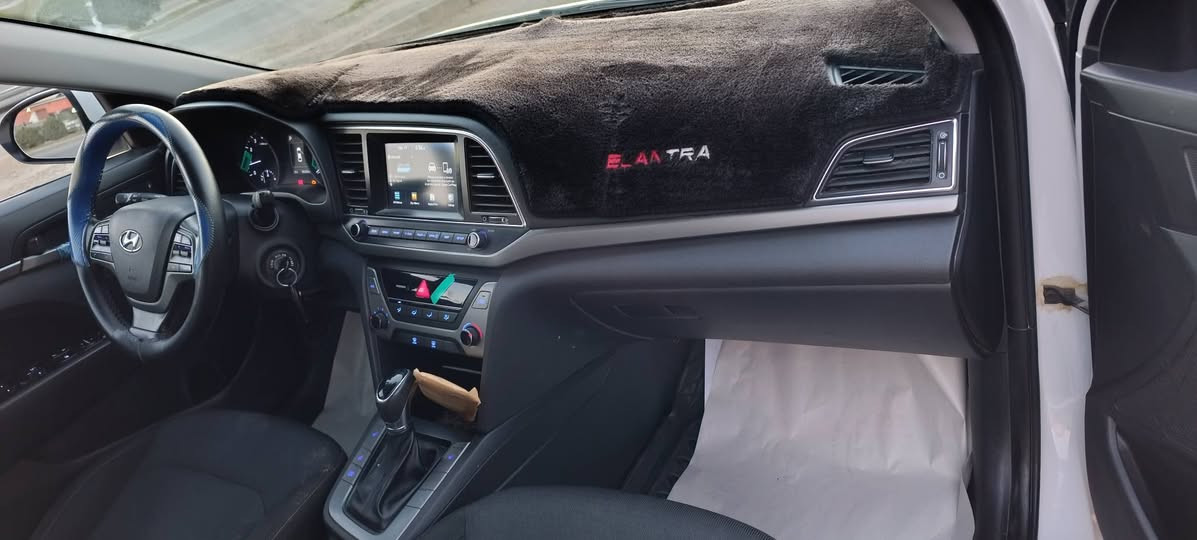 بسعر بلاش 128 وكلين
النترا كندي 2018  وضع شركه بوند مبدل سرقه محرك مامفتوح ماشيه 112ميل صور الضرر مرفقه بالمنشور كابون بنزين مكاني گياره 
اتصال فقط والبيع نقد فقط 
***********
