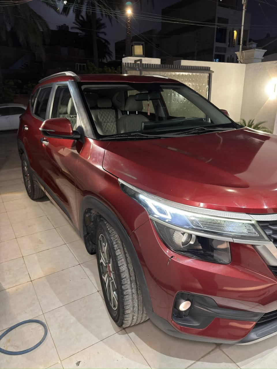 السلام عليكم
كيا سيلتوس خليجي وكالة الدولية موديل 2020 رقم بغداد
محرك 1600 دوش 
( عادي ومحسن بس اني ما اخليلها غير المحسن)
السيارة وياها بصمتين اصلية من الشركة 

السيارة بيها بابين جهة السايق الخلفية مبدلة والامامية نفسها مصلحة ومصبوغة 
وبيها ضربة خفيفة الجاملغ الخلفي حافة الباب ومرشوش نص الجاملغ توحيد لون ( قبغ البانزين مو مصبوغ )
صور الحادث موجود بالمنشور
السيارة ماشية 73000 كيلو قابل للزيادة
السعر :- 15,500$
مكان السيارة بغداد منطقة العامرية
للأستفسار خاص او الاتصال عالرقم ويتوفر واتساب 
***********
