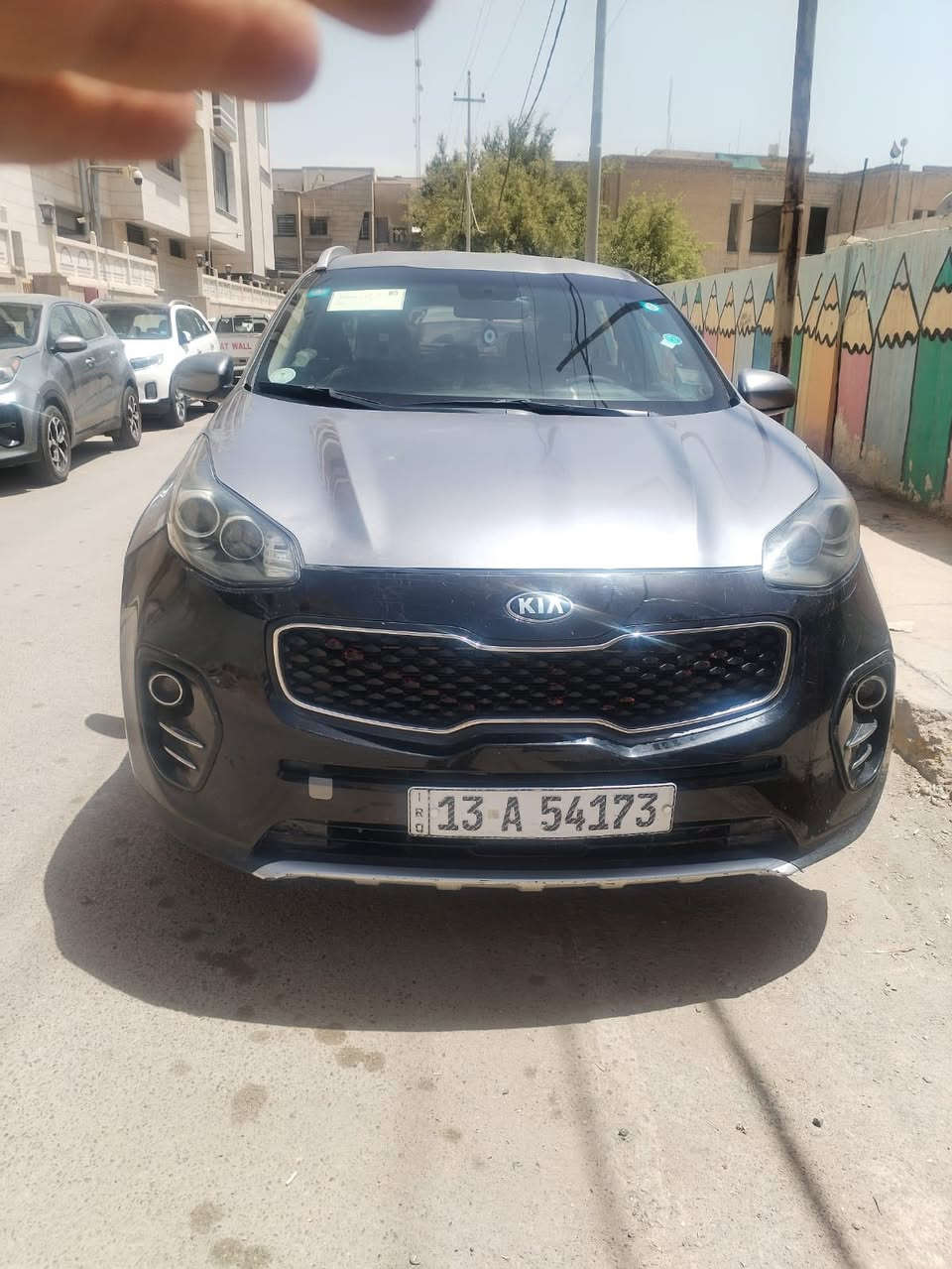 سلام عليكم سياره سبورتج 17ماشيه 117سياره حادثه جاملغ دعاميه مبدله بدون دواخل تبريد قطعتين شاشه كبيره تحكمات ستيرن مكينه 2400جيتي اي سياره ليبل واحد ستفسار ***********سعر 145وبيه مجال شي قليل

