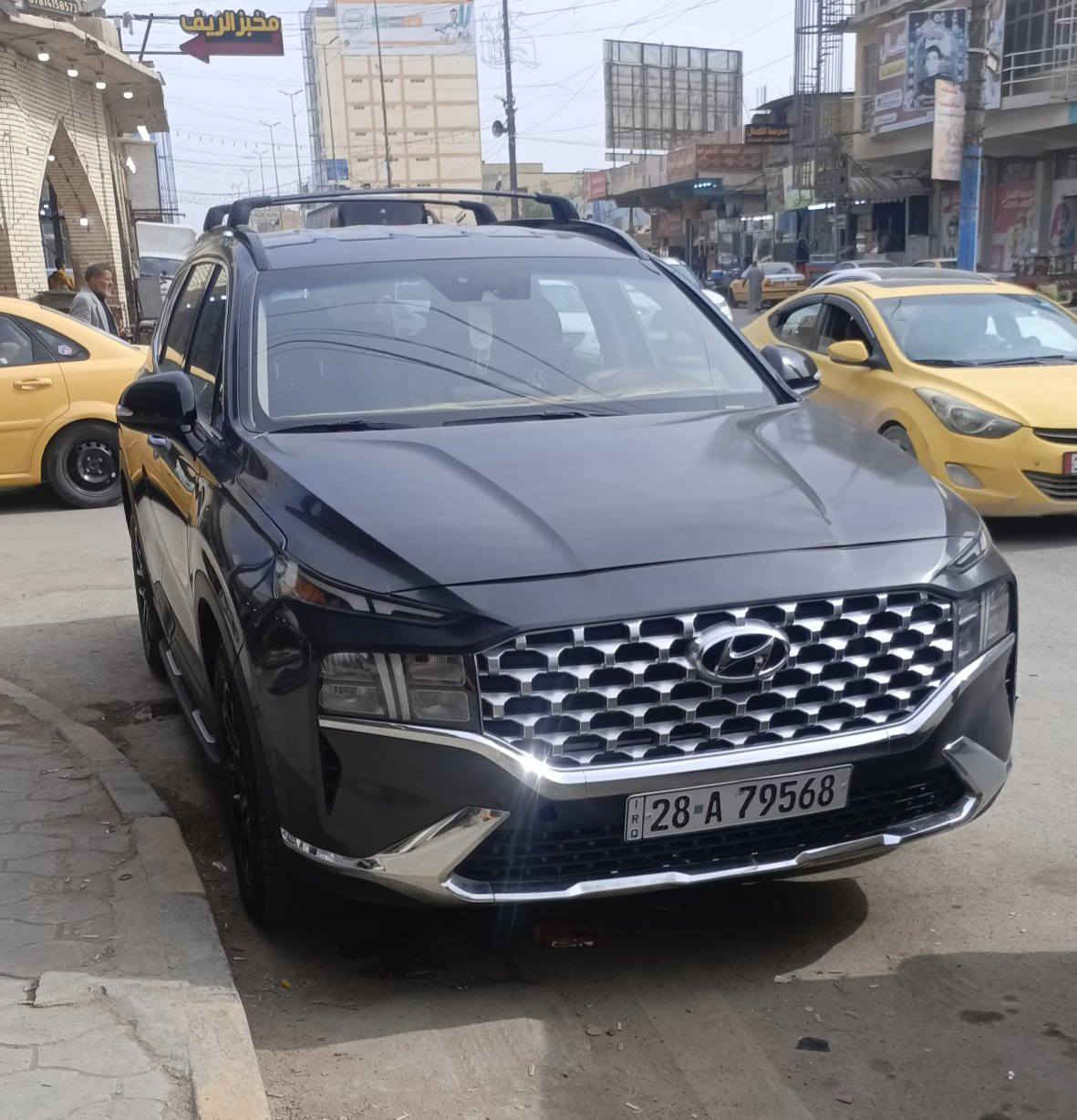 السلام عليكم سنتافي موديل 2022 السعر دفترين وخمس اوراق 205 
النجف رقمها نجف باسمنا حادثها جاملغ وبنيد نضيفظ كلش ماشية بس 80الف بس كير دكم خمسة راكب تيربو واورد امريكي والشراي بي خير ويدلل 
***********
