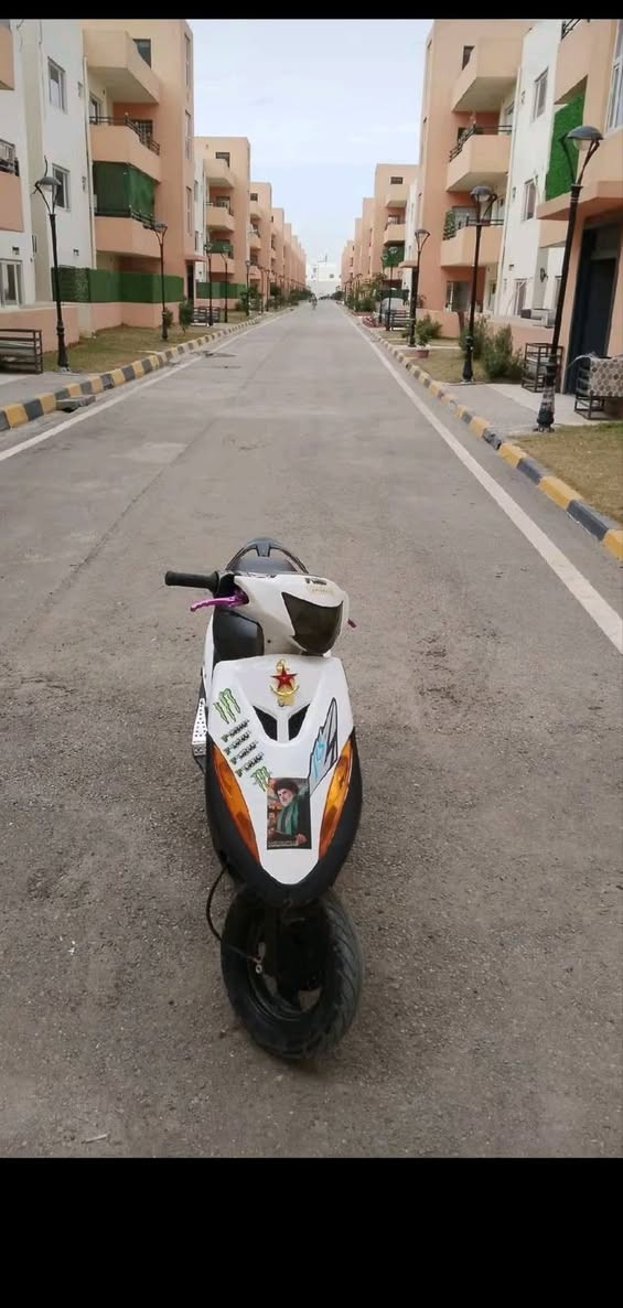 سلام عليكم شباب ماكس عدله بوشه 55 مكفوله كفاله عامه السعر النهائي 300 الرقم ***********
