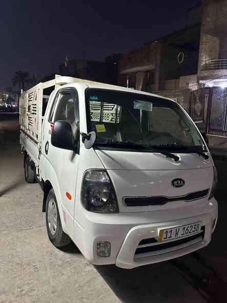 سلام عليكم كيا بنكو للبيع 3000مسكر 7كير سيارة مال بيت الله شاهد مامتعوبة مكينة بلجيس تبريد ثلج تايرات جدد سيارة خير من الله لايتات مسجل شاشة
السيارة بيها بارد بلدنة يم الماسحاات قليل

بارد بصفحة باب الي بصف السايق قليل ومعحون

وبيها معجون قليل البنيد قليل موضحات بلصور

باقي السيارة كفالةةة بسمي تحويل ثاني يوم سنوية جديدة صارلها شهر رقم انكليزي مكان السيارة بغداد مدينة الصدر الاورفلي *********** السعر 120وبيها مجال
