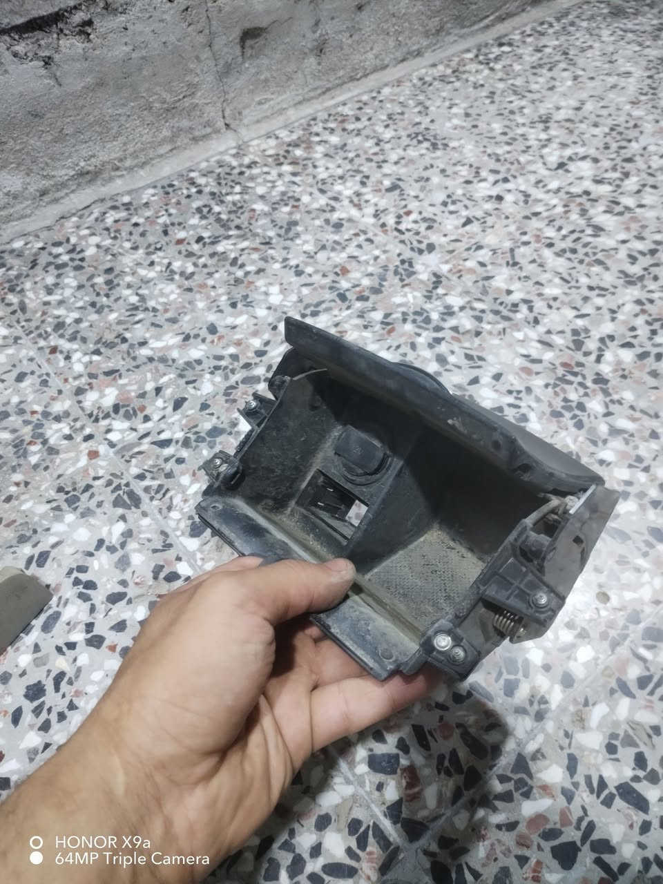 ١٥ الف مع التوصيل للحجز واتساب ***********
