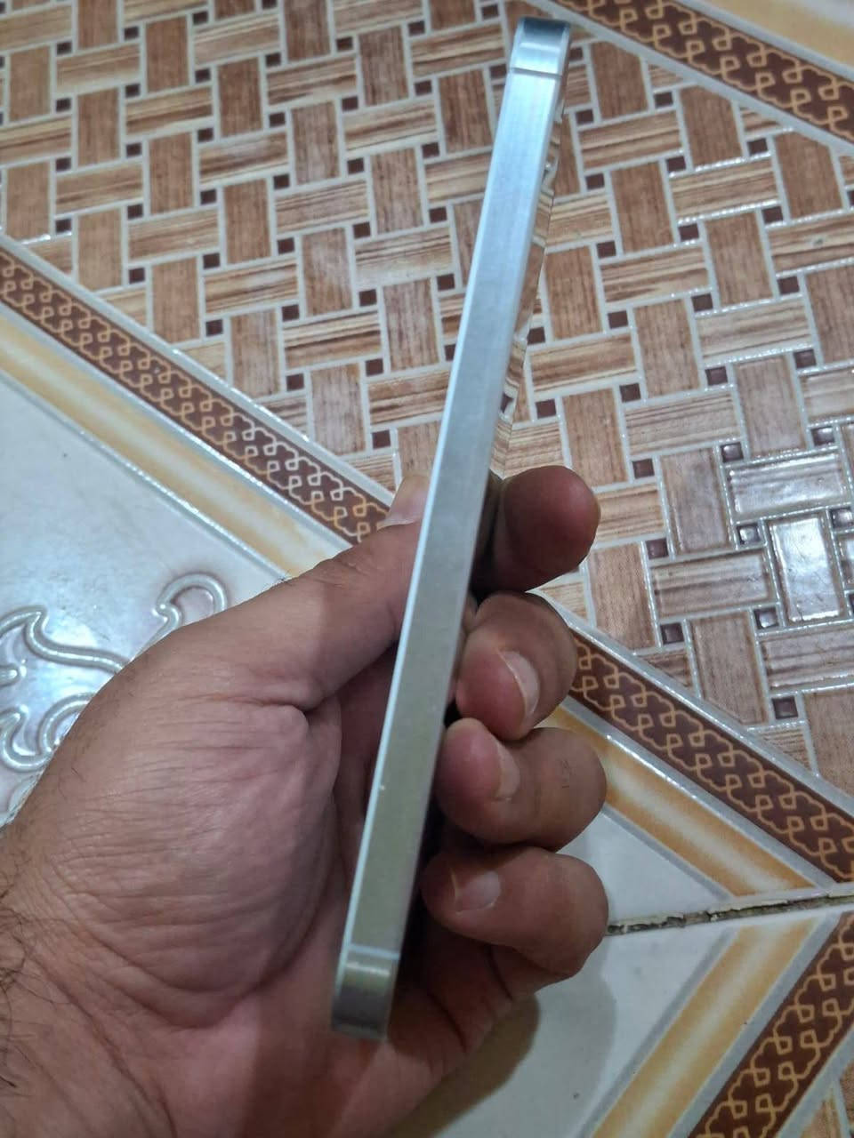 سلام عليكم سامسونج A55 فايف جي ذاكره 256 جهاز نضيف مكاني البصرة الرقم الهاتف ***********
