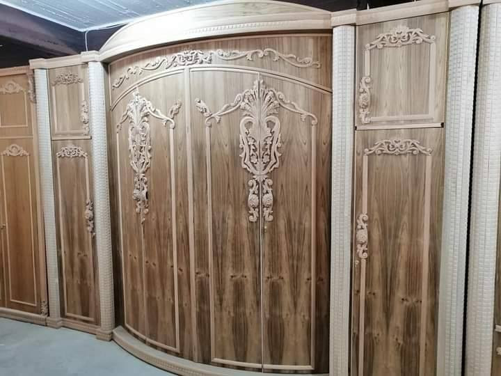 معرض ونجارة الاماسي كربلاء حي الوفاء شغل أبواب صاج درجه اولى وغرف نوم ونجارة الدواوين وصبغ جمع الاولان الحراريه وتوصيل جميع المحافظات مع الشد والنقل م *********** امانت الله تكلوله من طرف المندوبه ايلا @إشارة
