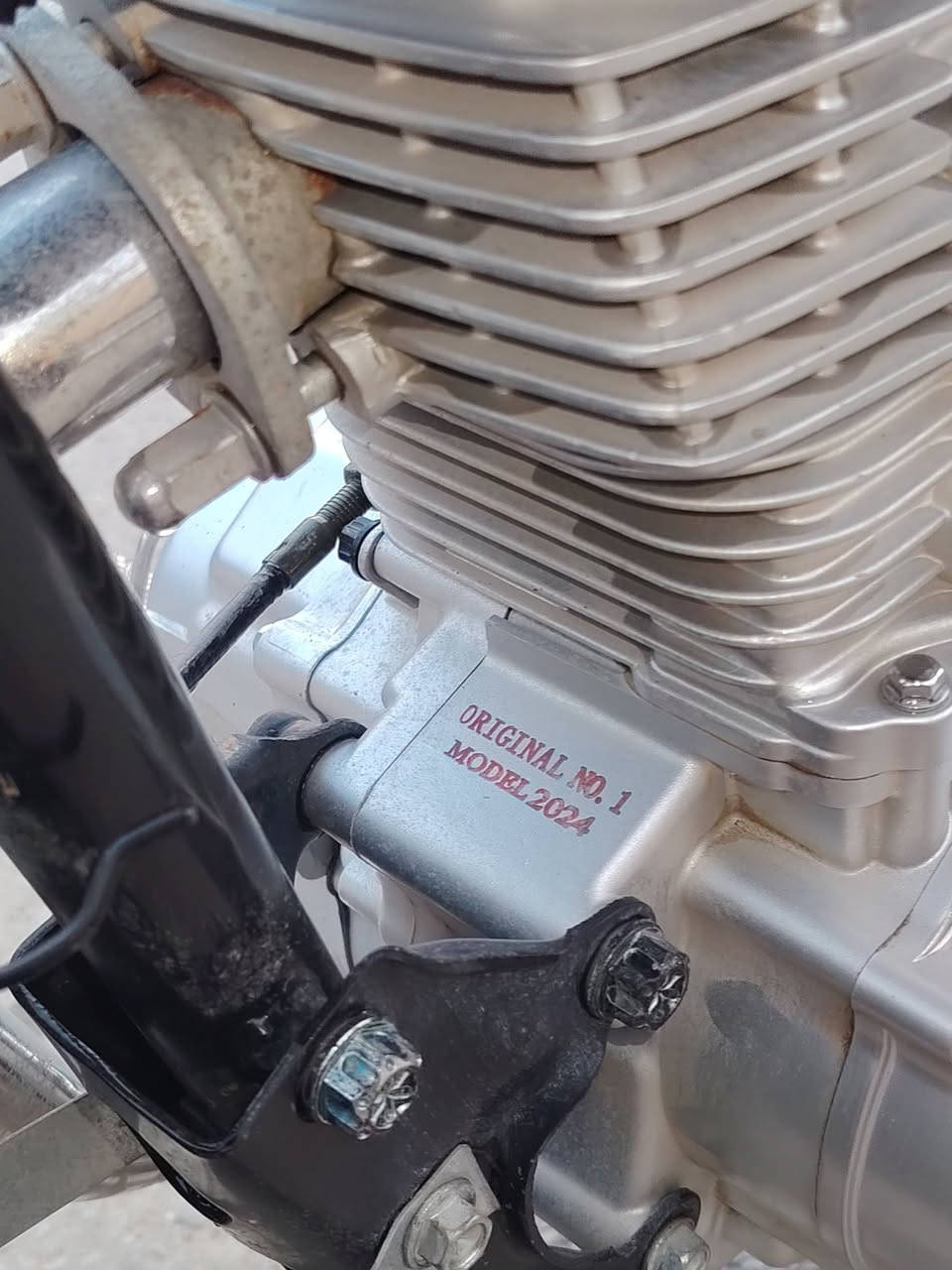 سلام عليكم للبيع تايكر 2024الدراجه مكفول المحرك 
أوراق كامله بيها الدبلات الاماميه بيهن ضعف والكيج السرعةاحترك بس هذني الشغلتين غيرها ماكو 
مكانها الصويرة حي العسكري السعر 550
***********
