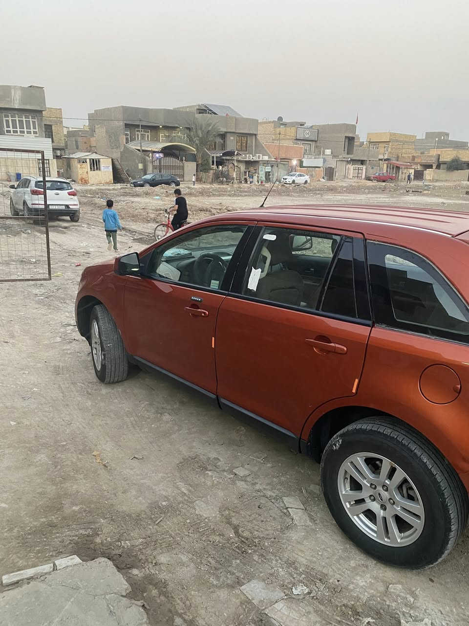 فورد ايدج 2008
السياره بأسمي تحويل ثاني يوم السنويه مجددها قبل شهر السياره رقم مشروع وطني 

كير ومحرك جديد وتخم تاير جديد السياره خير من الله

ضربتها فقط الباب الخلف الصدر بيها تصليح بسيط 

للتواصل ***********
