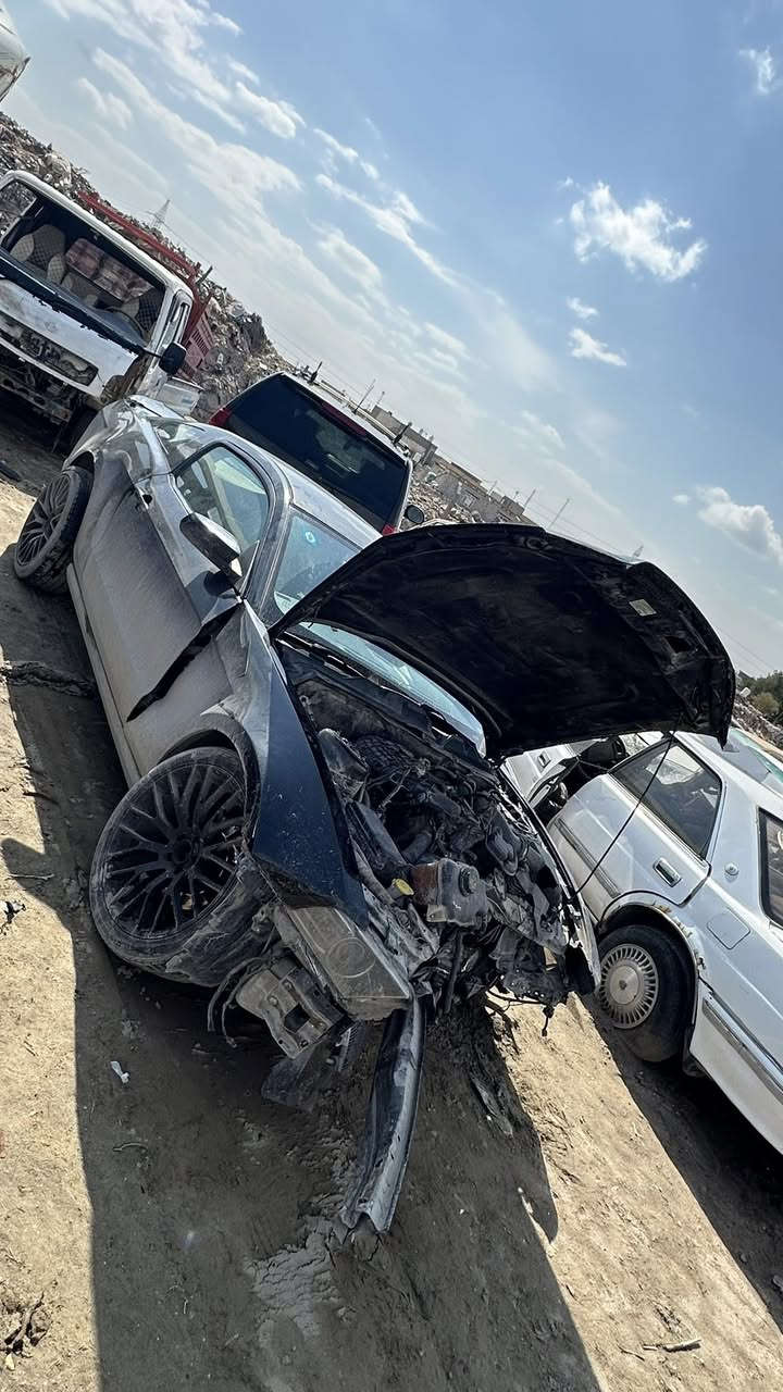 سلام عليكم
موستنك 13 بريميوم ماشيه 90 الف 

سابقا بيهه 3 قطع صبغ ابيع ع حادثها 

رقم بغداد الجديد بأسمي تحويل مباشر 

مكاني نجف ***********

السعر 55 وبيهه مجال
