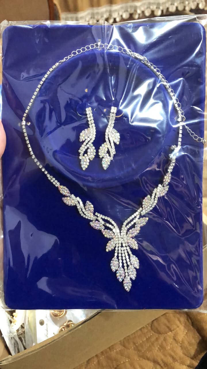 متوفرات توصيل جميع المحافظات ***********
