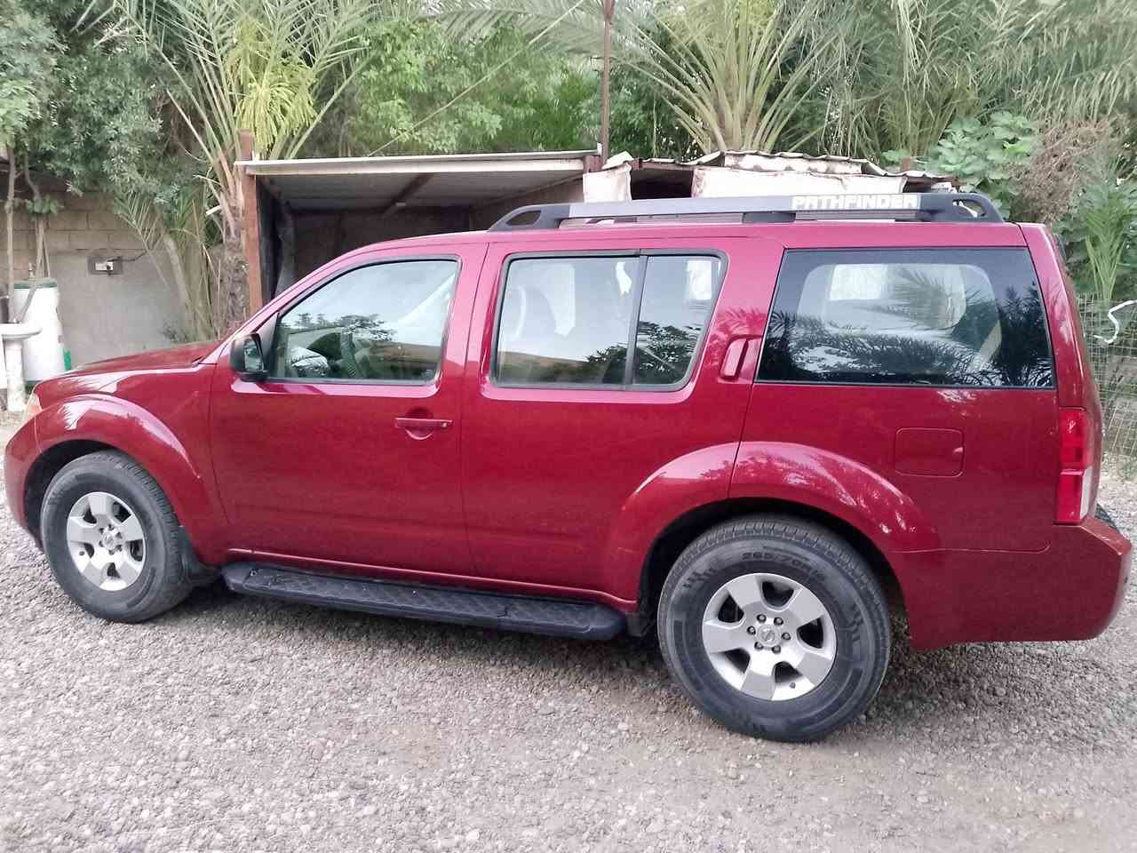 للبيع نيسان باڤندر موديل 8 امريكي فول مواصفات عدة الفتحة السيارة مجددة لل 31 رقم دولي مميز 7راكب ماناقصها لو برغي لل استفسار علا الارقام التالية 
***********
***********
