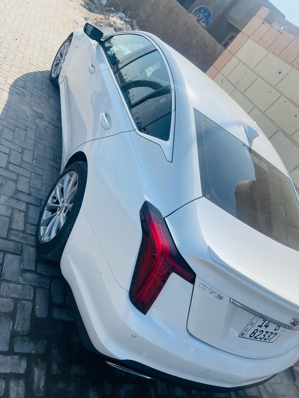 كادلاك وارد موديل 2024 تقرير غرق فول عدل الفتحه سيارة انا مستوردها بسمي رقم بصرة مسجلة