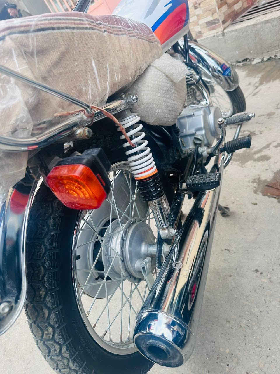 السلام عليكم /للبيع دراجة ايراني سكنر موديل 2026 اوراق سكنر  جاهزه وفول نظافة السعر 700 مكاني قلعة سكر


**إذا كنت صاحب هذا الإعلان وتريد حذفه لأي سبب، رجاءا أرسل رسالة إلى الدعم الفني**