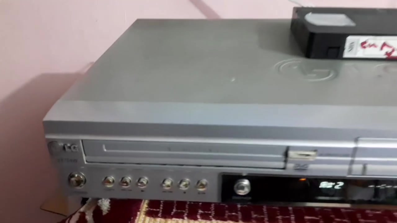 جهاز LG السعر 45 الف مع التوصيل
اسعار البيج ثابته بدون ريمونت السيدي ميشتغل 
علامه عادي ليس ملونه الصوره


**إذا كنت صاحب هذا الإعلان وتريد حذفه لأي سبب، رجاءا أرسل رسالة إلى الدعم الفني**