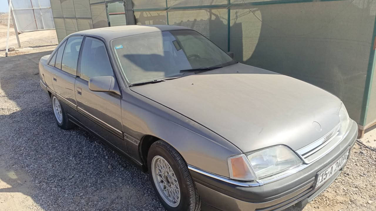 السلام عليكم البيع اوبل اوميكه محرك 2000 السياره حلوه قبل شهر صبقته كير عادي الستفسار *********** مكان السياره الخالديه
