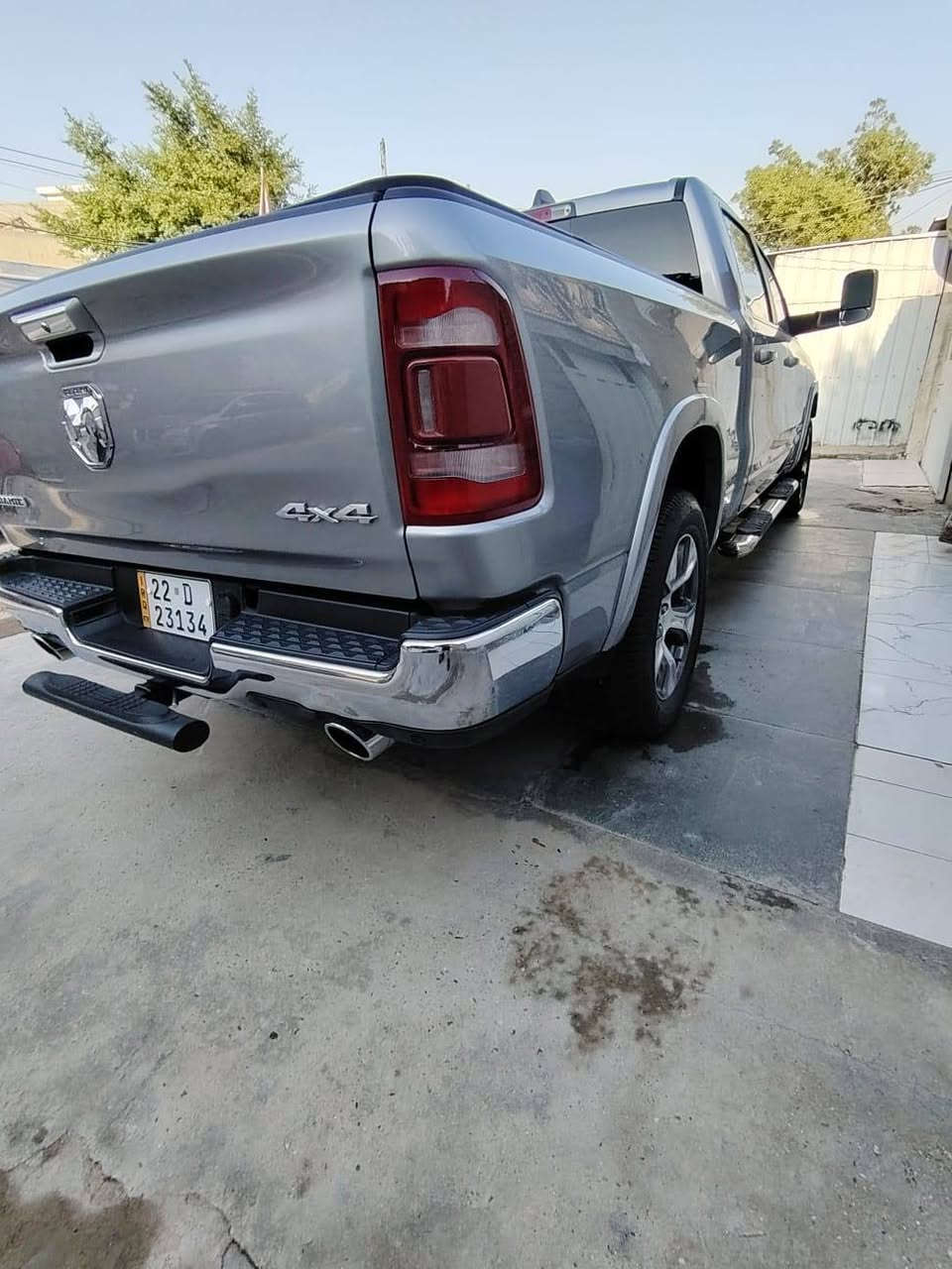 السلام عليكم 
رام 2020 وارد امريكي صور الحادث مرفق والسونار سياره بسم عربي تريد وكاله تريد تحويل فول مواصفات كشنات جلد بصمه كراسي كهرباء كير ماوس فول السعر 3 دفاتر وبيها مجال المكان بغداد طوبجي ***********
