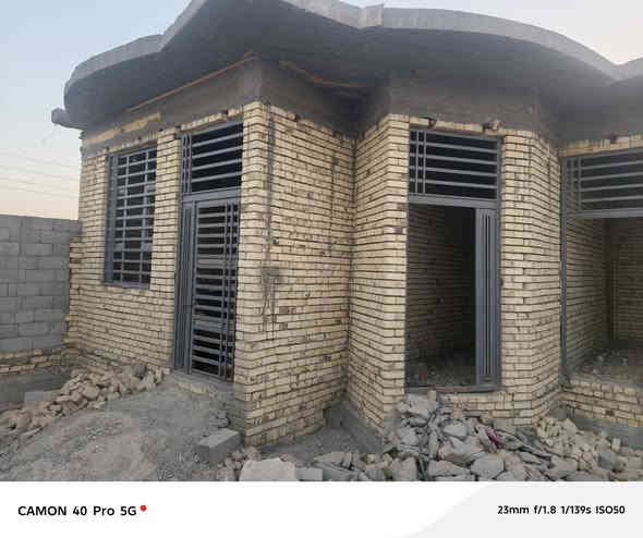 بيت لبيع حي الجوادين مقابيل سكان قريب عله سكه مساحة ٢٥٠ متر بناء طابوك سقف كونكريت غرف ٢ صاله مطبخ ديوانية طارمه صحيات سعر ٥٥ وبي مجال خدمات ماء كهرباء شارع وتصال عله رقم *********** وتصال عله واتساب
