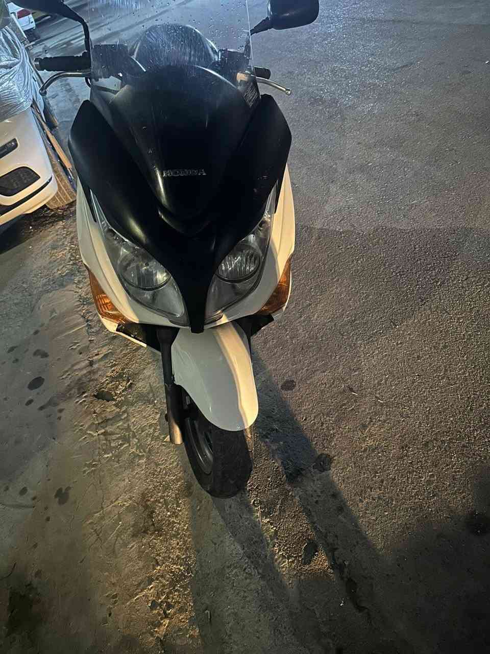 دراجه سلفر 400 كفاله عامه1600
***********
